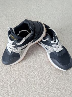 Rachel Zoe Black and White Women's Sneakers with Leopard Accent